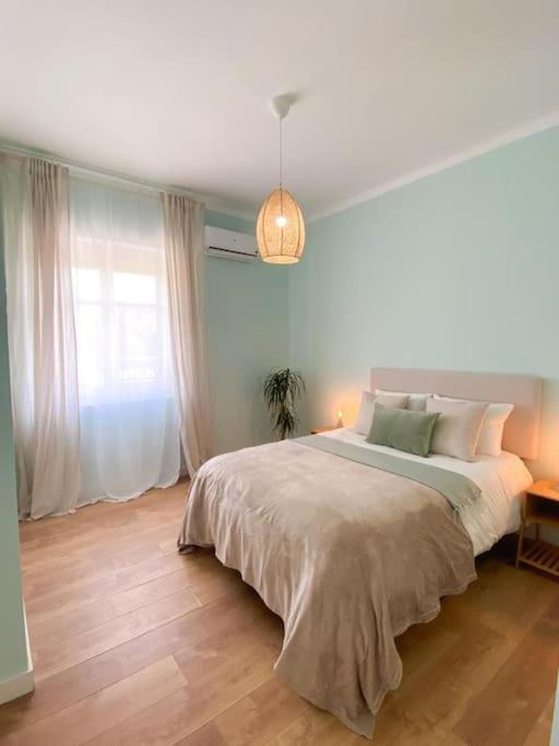 Bright Flat Rosaleda Apartment Malaga Exterior photo