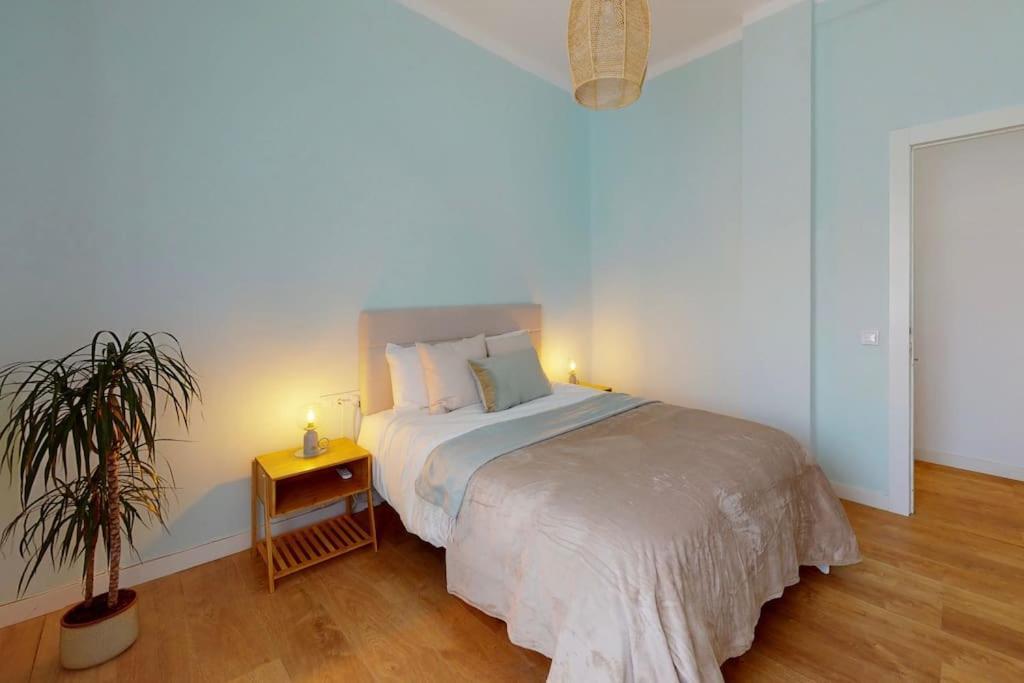 Bright Flat Rosaleda Apartment Malaga Exterior photo